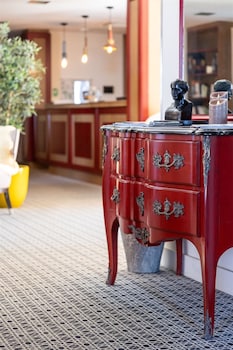 hotel des gouverneurs