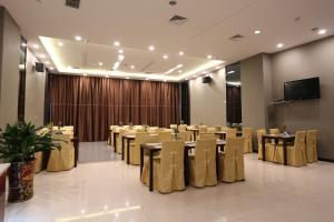 metropolo shaoxing keqiao wanda square