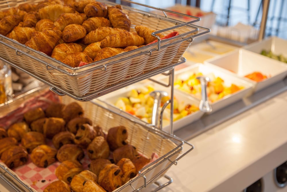 hampton by hilton amsterdam centre east