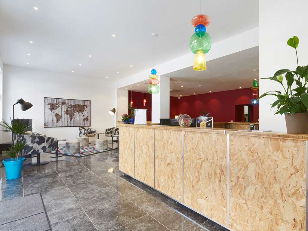 kyriad marseille blancarde timone