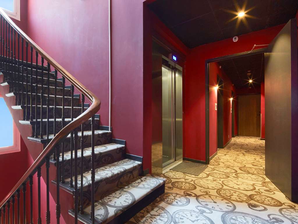 kyriad marseille blancarde timone