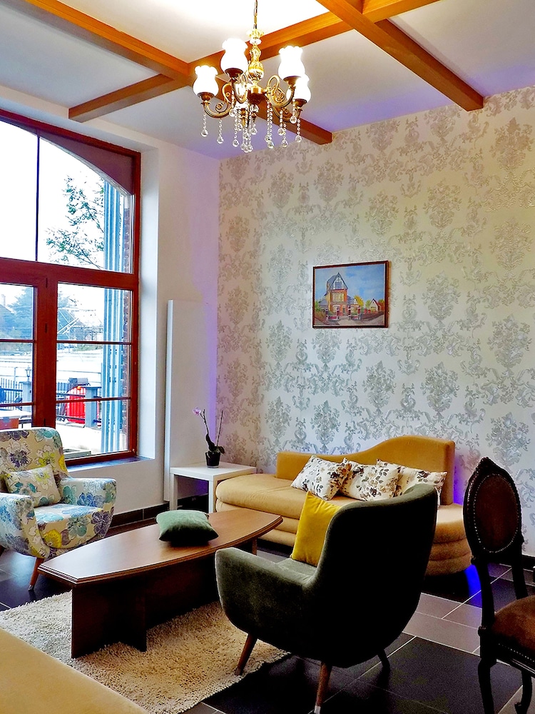 fly inn brussels airport