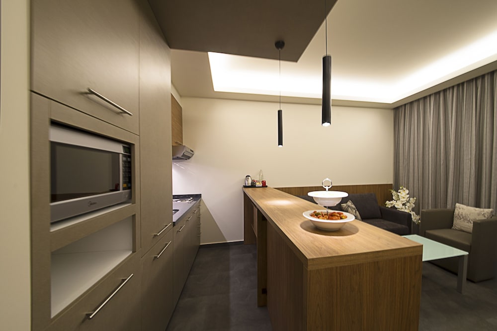 urban central suites beirut