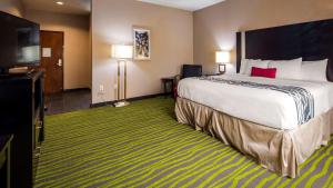 best western plus dilley inn and suites