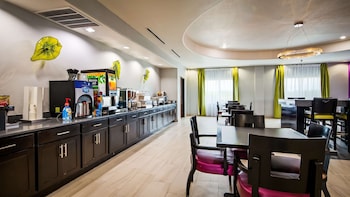 best western plus dilley inn and suites