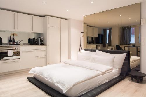 top city center location by airhome