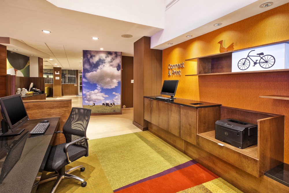 Fairfield Inn & Suites Plattsburgh,New York>>Clinton,3 star
