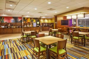 fairfield inn and suites plattsburgh