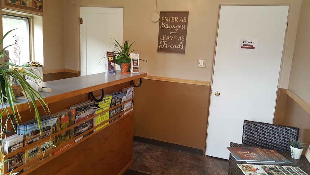 Trails End Motel,Montana>>Lewistown,2 star