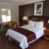 hi way host motel