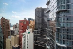 even hotel new york midtown east by ihg