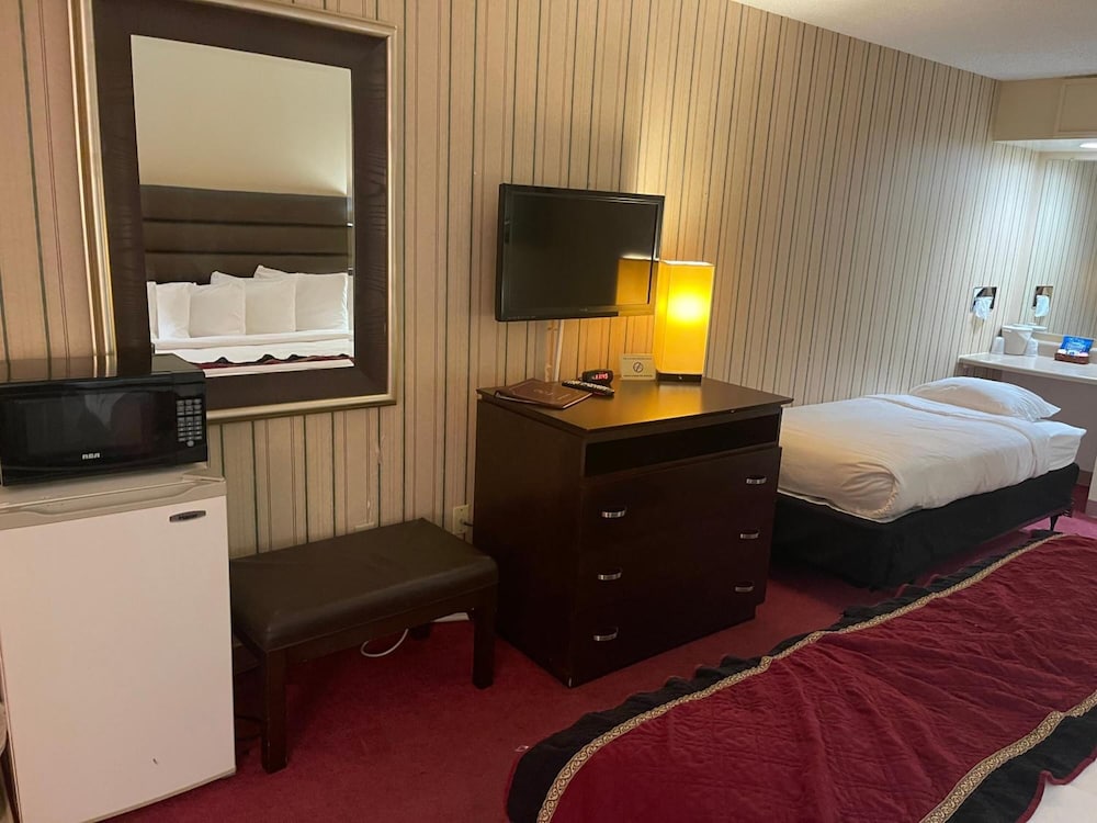 dollingers motor inn