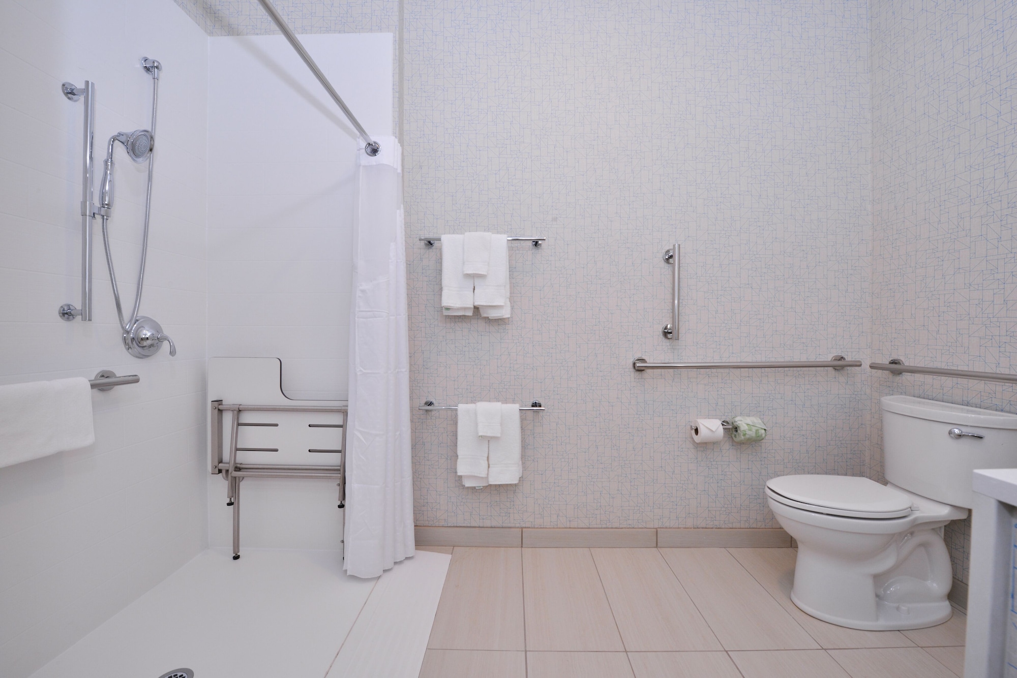 holiday inn express and suites madison by ihg