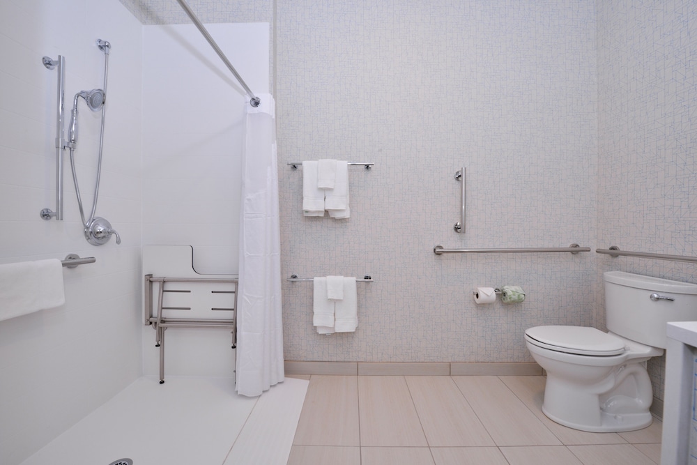 holiday inn express and suites madison by ihg