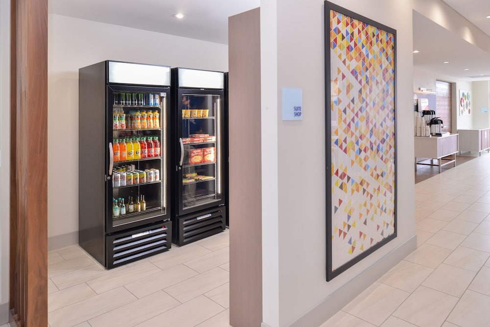 holiday inn express and suites madison by ihg