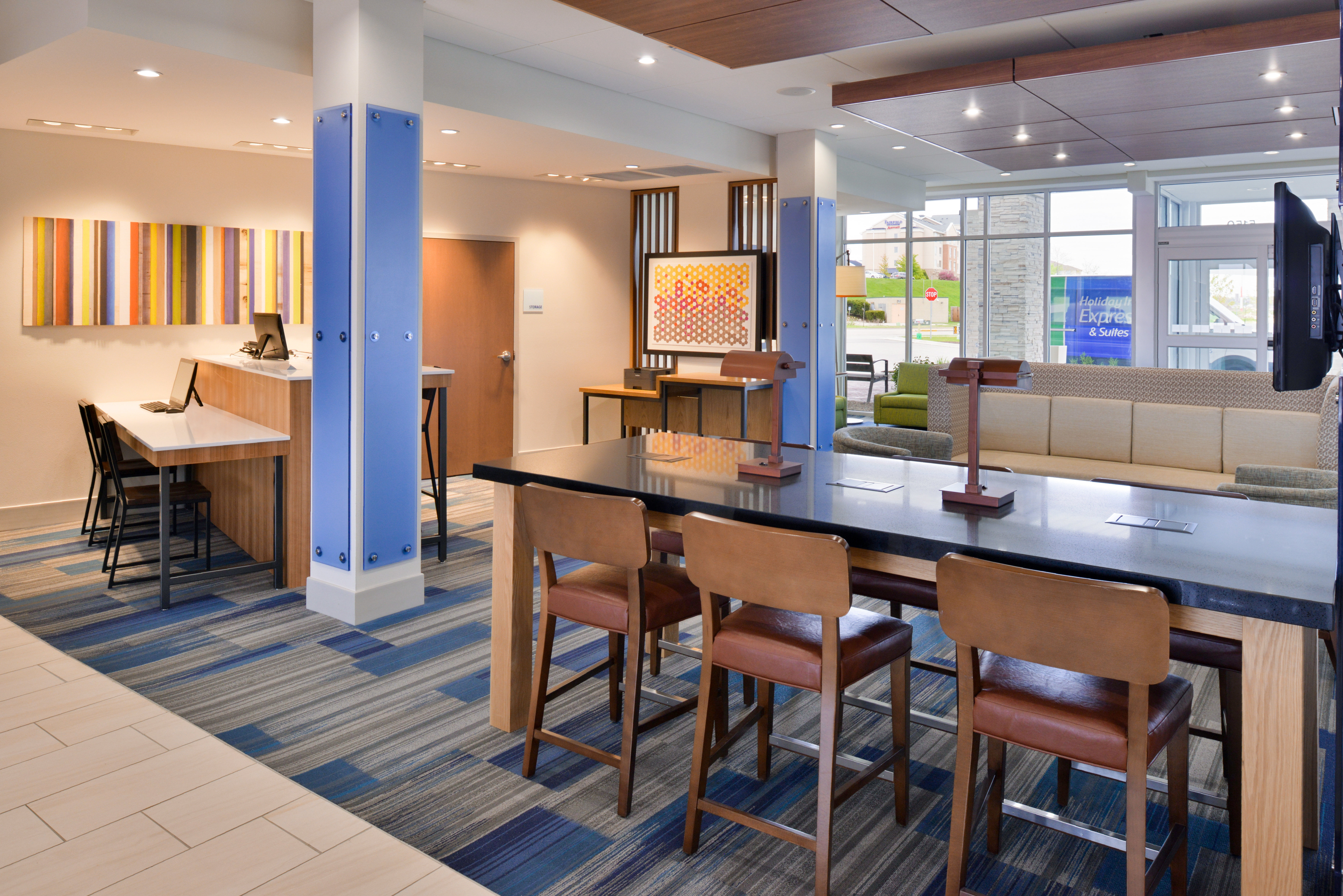 holiday inn express and suites madison by ihg
