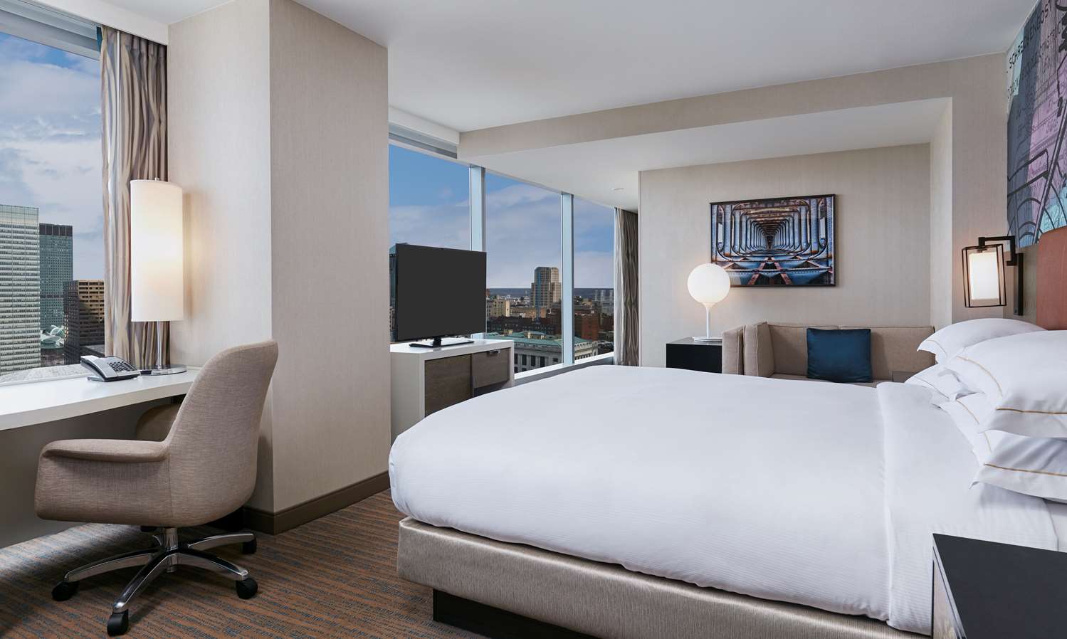 hilton cleveland downtown