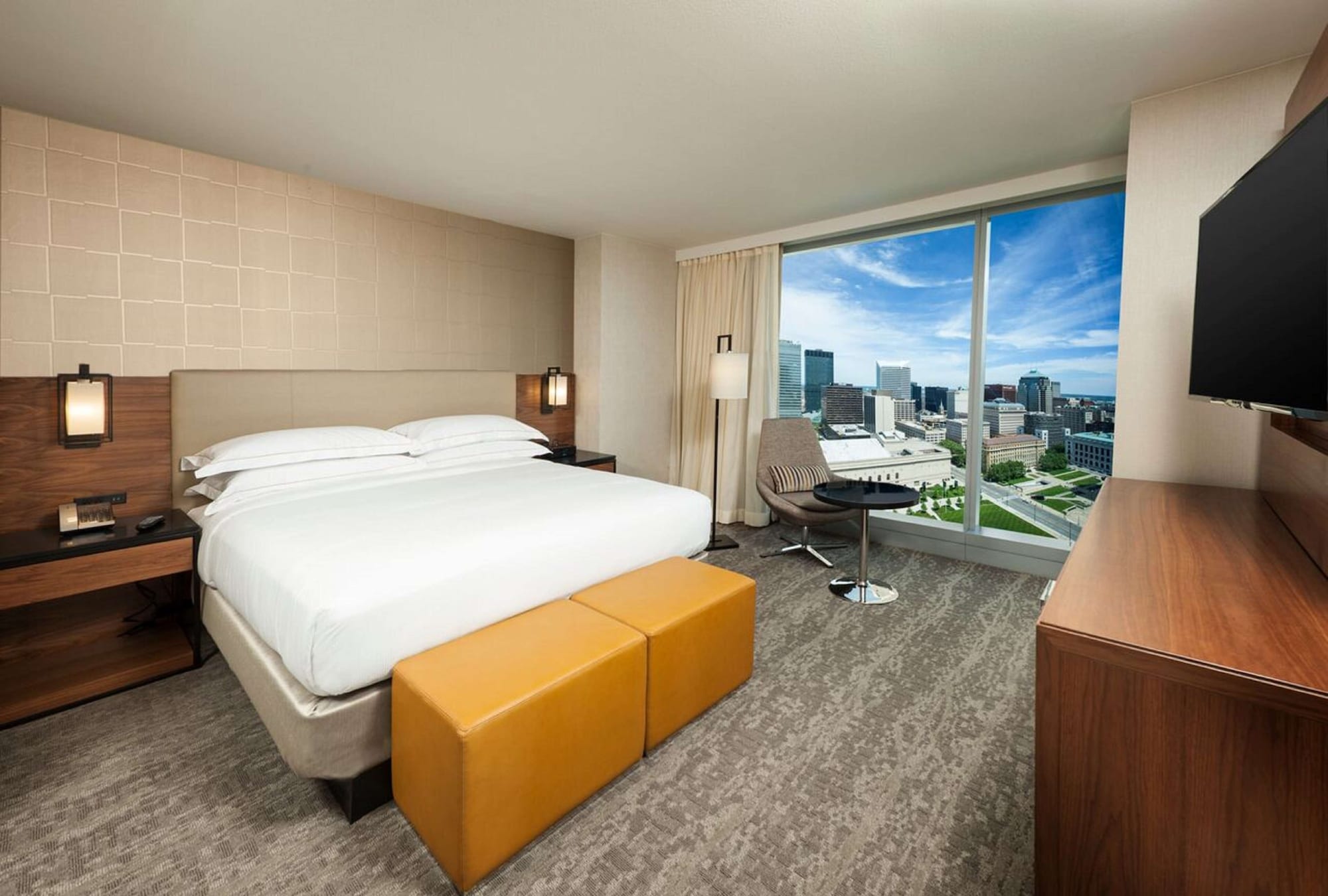 hilton cleveland downtown