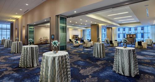 hilton cleveland downtown