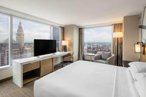 hilton cleveland downtown