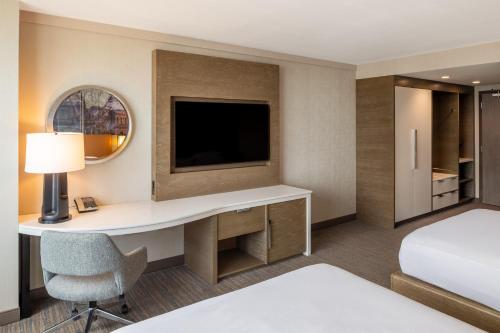 hilton cleveland downtown