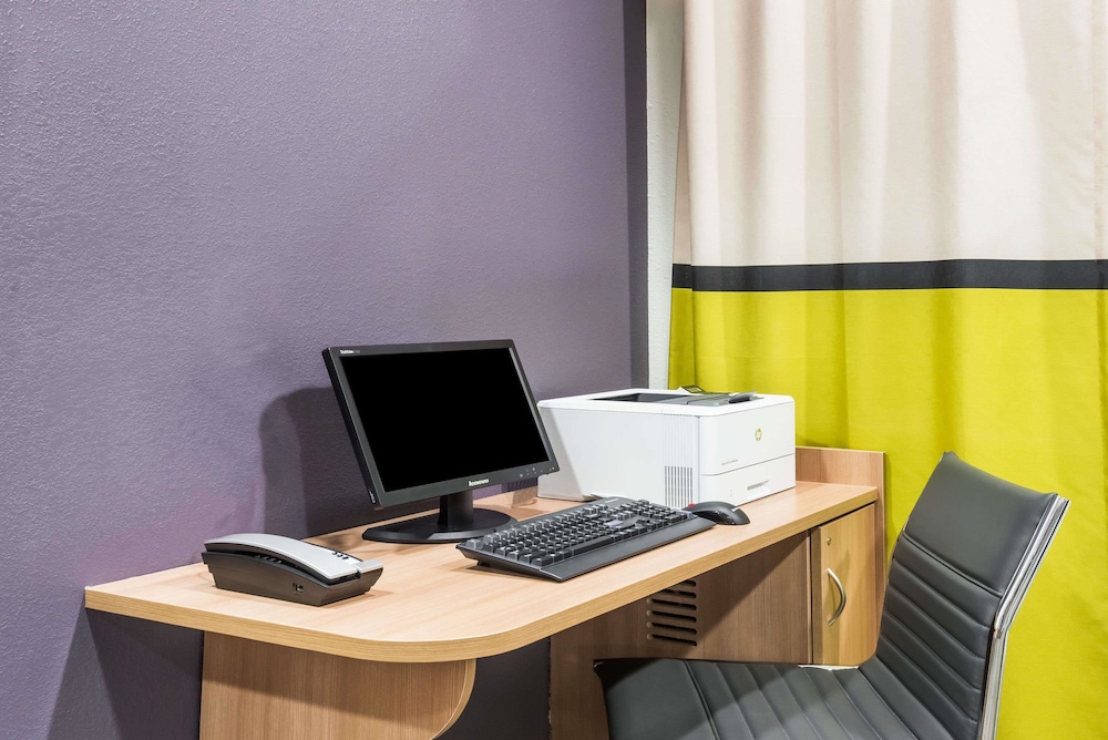 microtel inn and suites by wyndham beaver falls