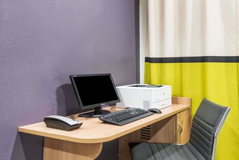 microtel inn and suites by wyndham beaver falls