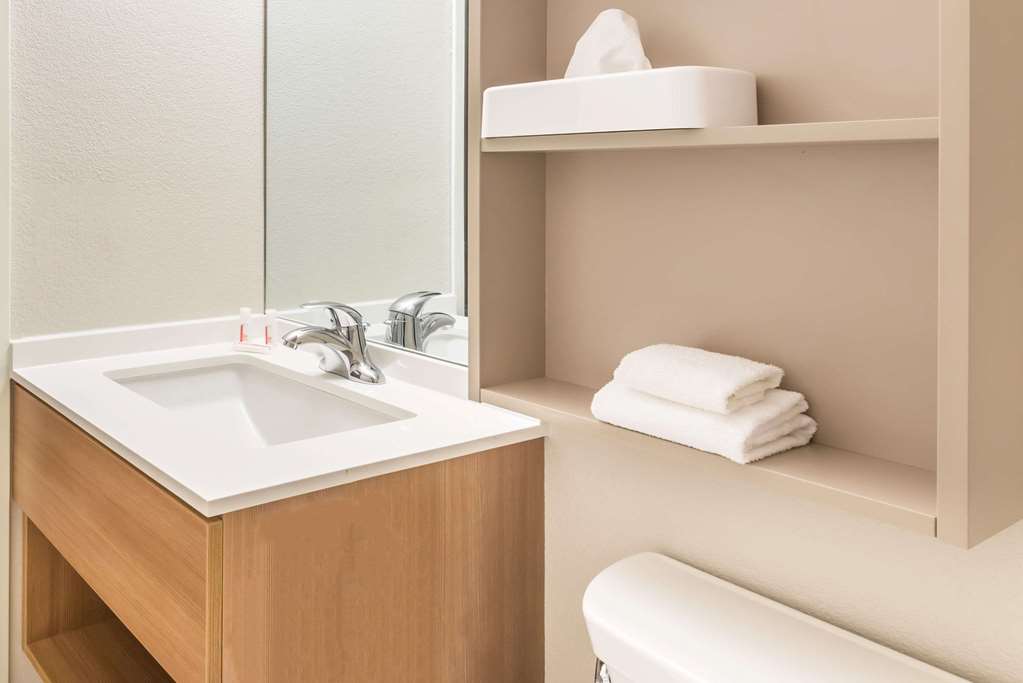 microtel inn and suites by wyndham beaver falls