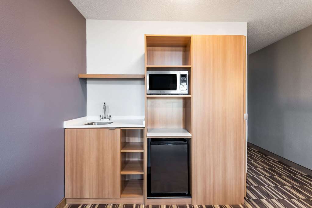 microtel inn and suites by wyndham beaver falls