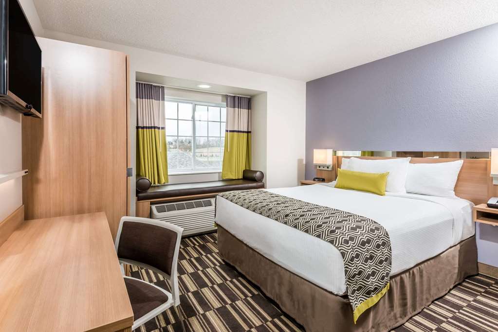 microtel inn and suites by wyndham beaver falls