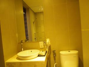 bedrock hotel
