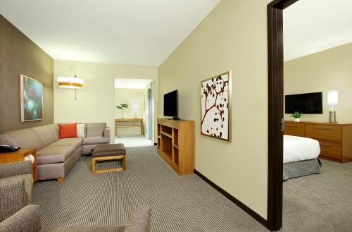 hyatt place houston katy