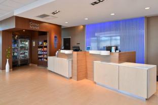 fairfield inn and suites sacramento airport woodland