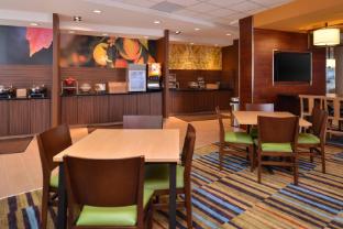 fairfield inn and suites sacramento airport woodland
