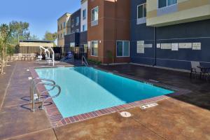fairfield inn and suites sacramento airport woodland