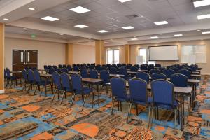 fairfield inn and suites sacramento airport woodland