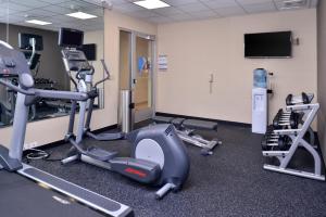 fairfield inn and suites sacramento airport woodland