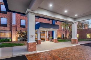 hampton inn akron south