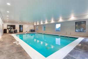 hampton inn akron south