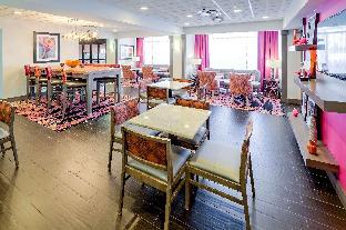 hampton inn akron south