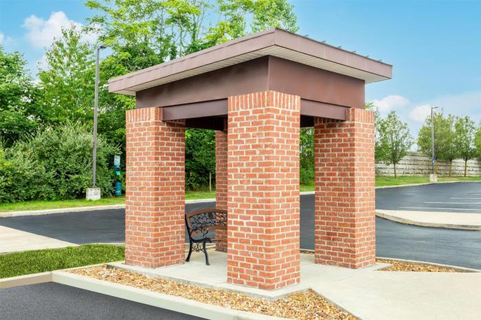hampton inn akron south