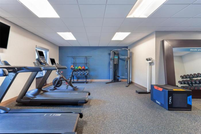 hampton inn akron south