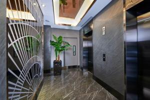 hotel 81 orchid