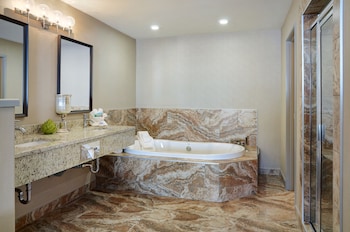 pomeroy inn and suites vermilion