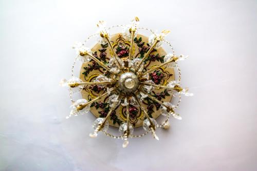 the hollingdales hotel