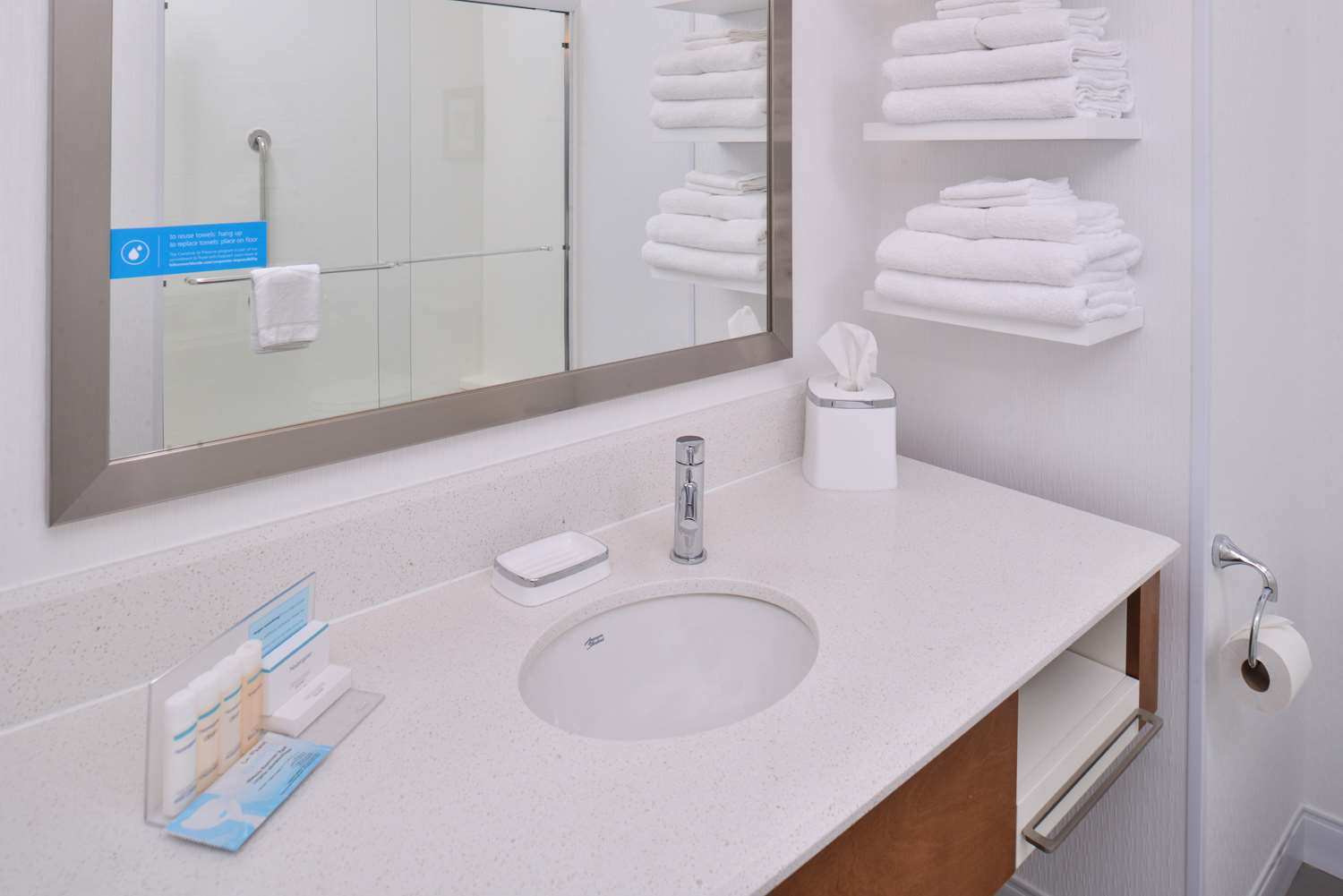 hampton inn and suites ames