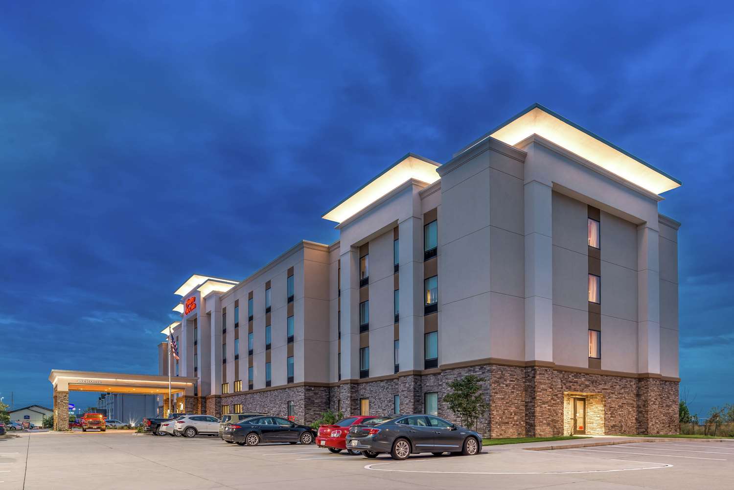 hampton inn and suites ames