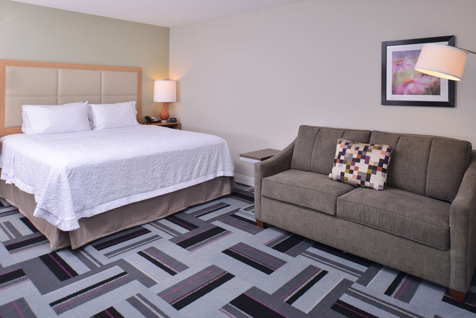 hampton inn and suites ames