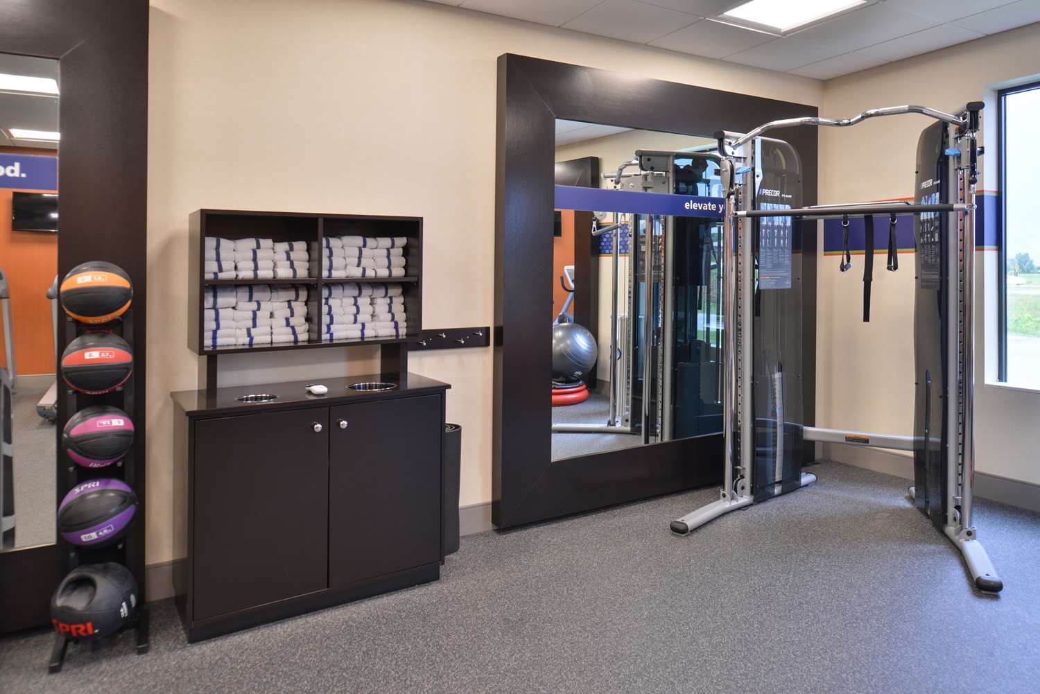 hampton inn and suites ames