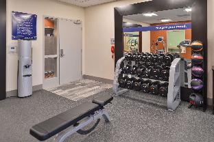 hampton inn and suites ames